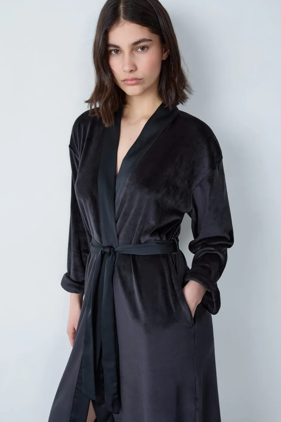 ETAM Pijamas Calentitos|Batas|Bata de terciopelo NEGRO