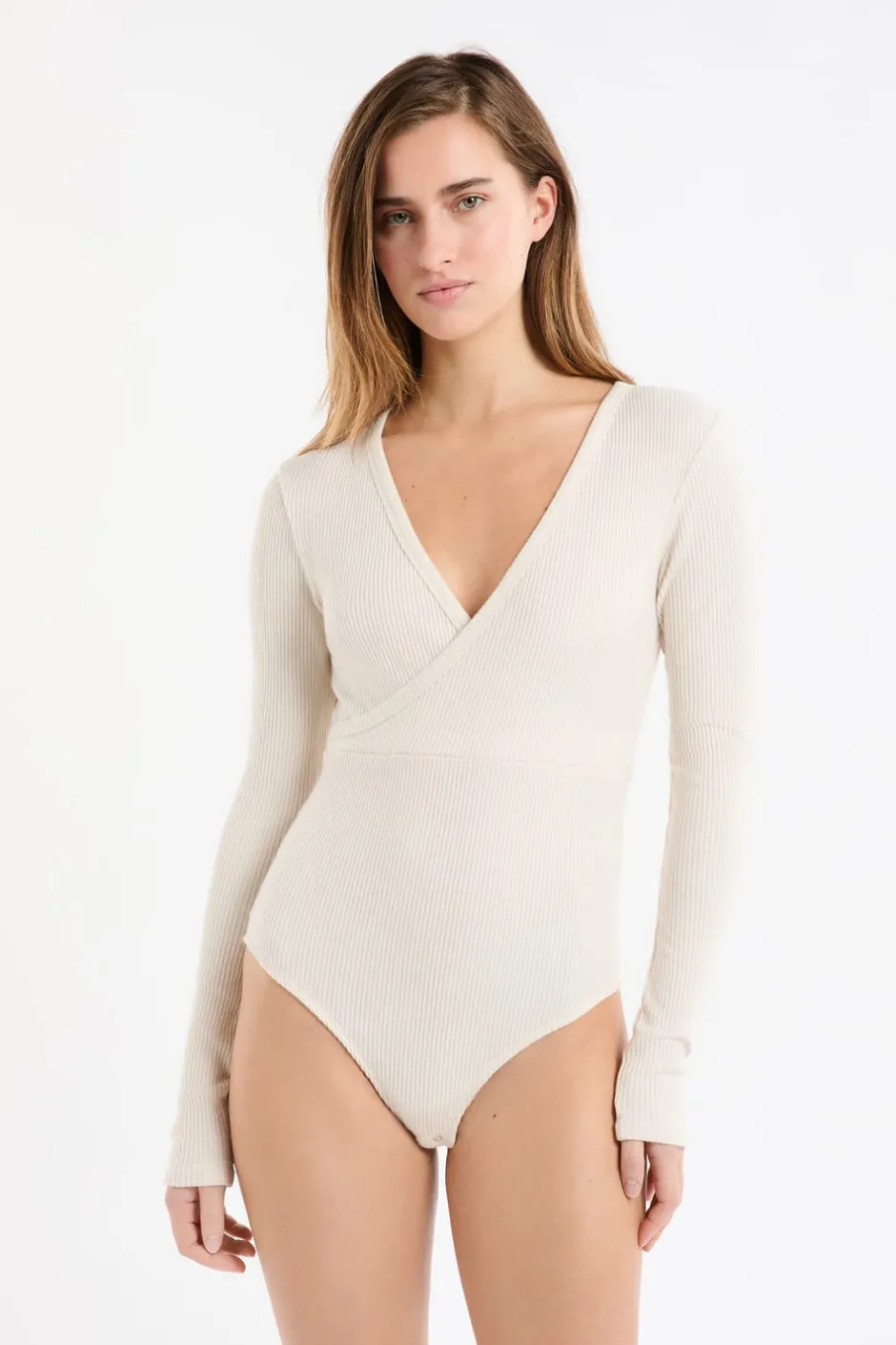 ETAM Homewear|Partes De Arriba De Pijama|Body de manga larga con cuello cruzado BEIGE