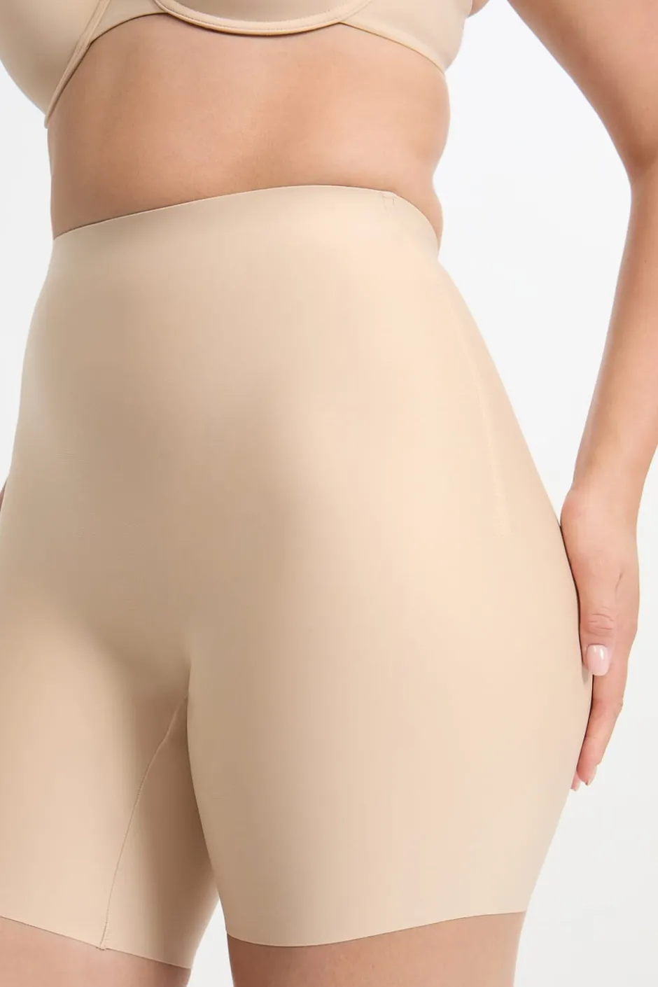 ETAM Culotte|Braguitas Moldeadoras|Braga especial con escote pronunciado y gran sujeción BLANCO ROTO