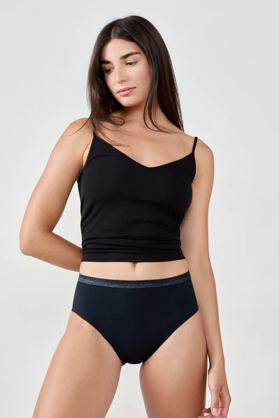 ETAM Talle Alto|Braguita|Braga menstrual de cintura alta - Flujo abundante NEGRO