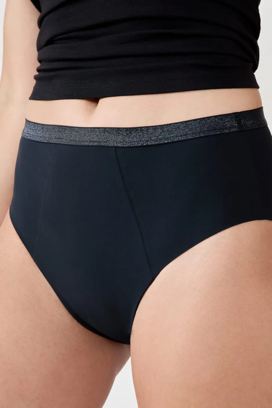 ETAM Talle Alto|Braguita|Braga menstrual de cintura alta - Flujo abundante NEGRO
