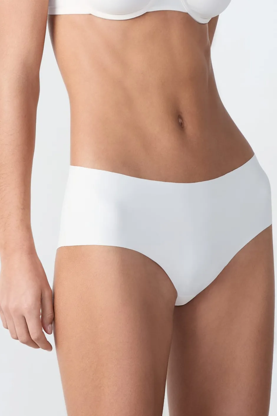 ETAM Braguitas Invisibles|Culotte|Braguita culotte de microfibra CRUDO
