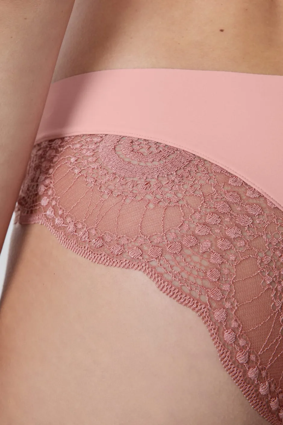 ETAM Brasileña|Braguita hipster de microfibra y encaje ROSA