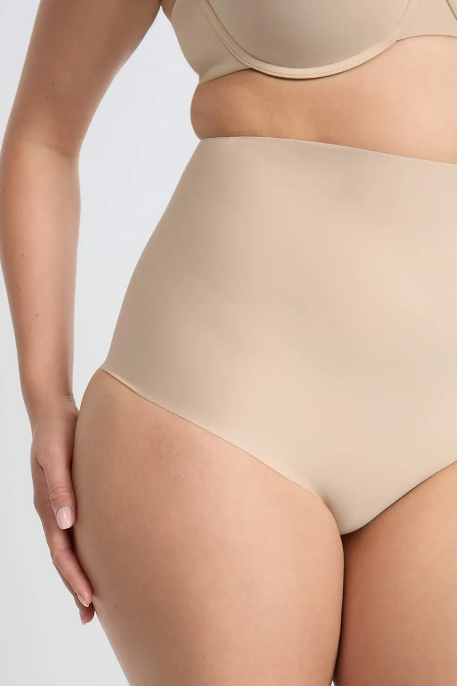 ETAM Braguitas Moldeadoras|Braguitas Invisibles|Braguita moldeadora de cintura extra alta - Sujeción fuerte C.BEIGE