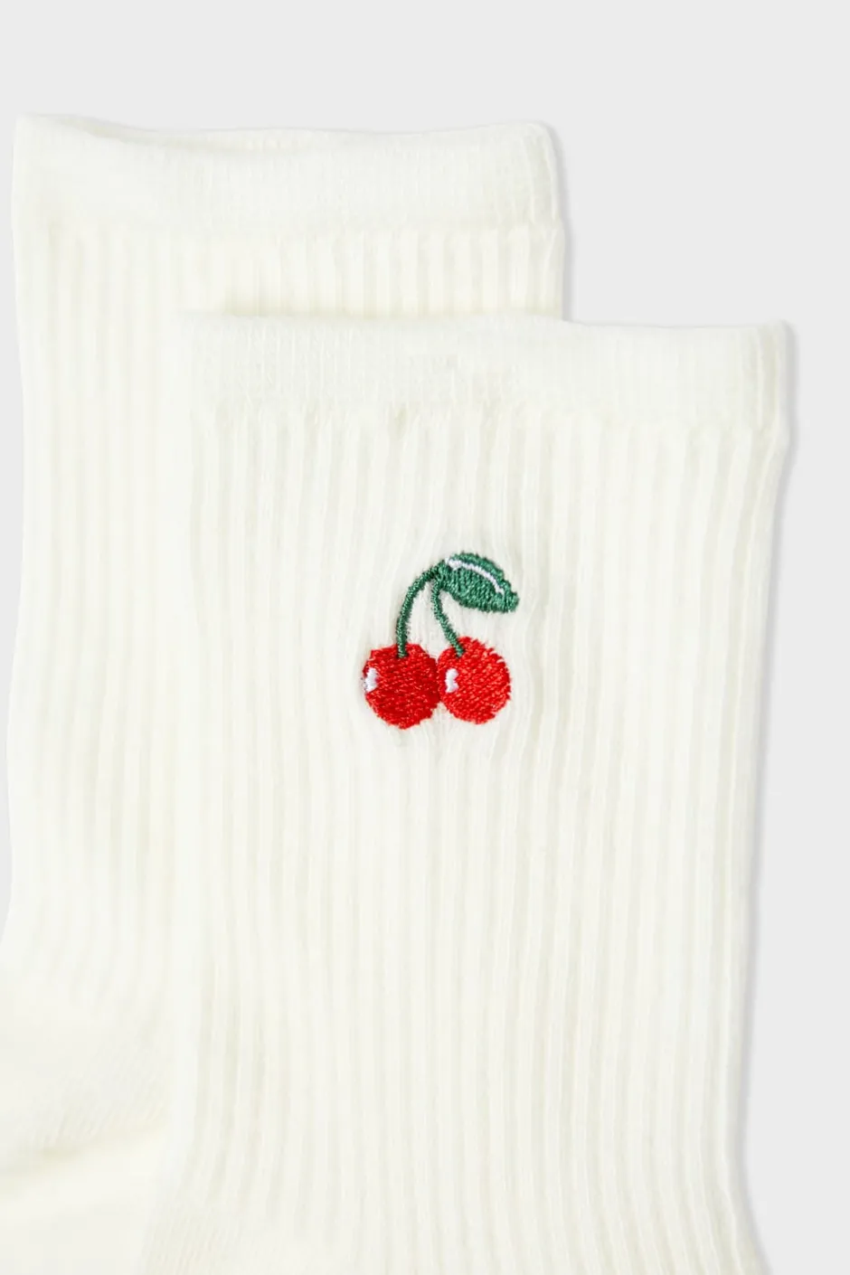 ETAM Calcetines|Medias Y Calcetines|Calcetines acanalados con algodón y estampado de cerezas crudo