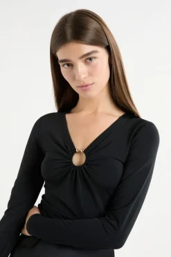 ETAM Cuello En V|Manga Larga|Camiseta de manga larga con anilla NEGRO