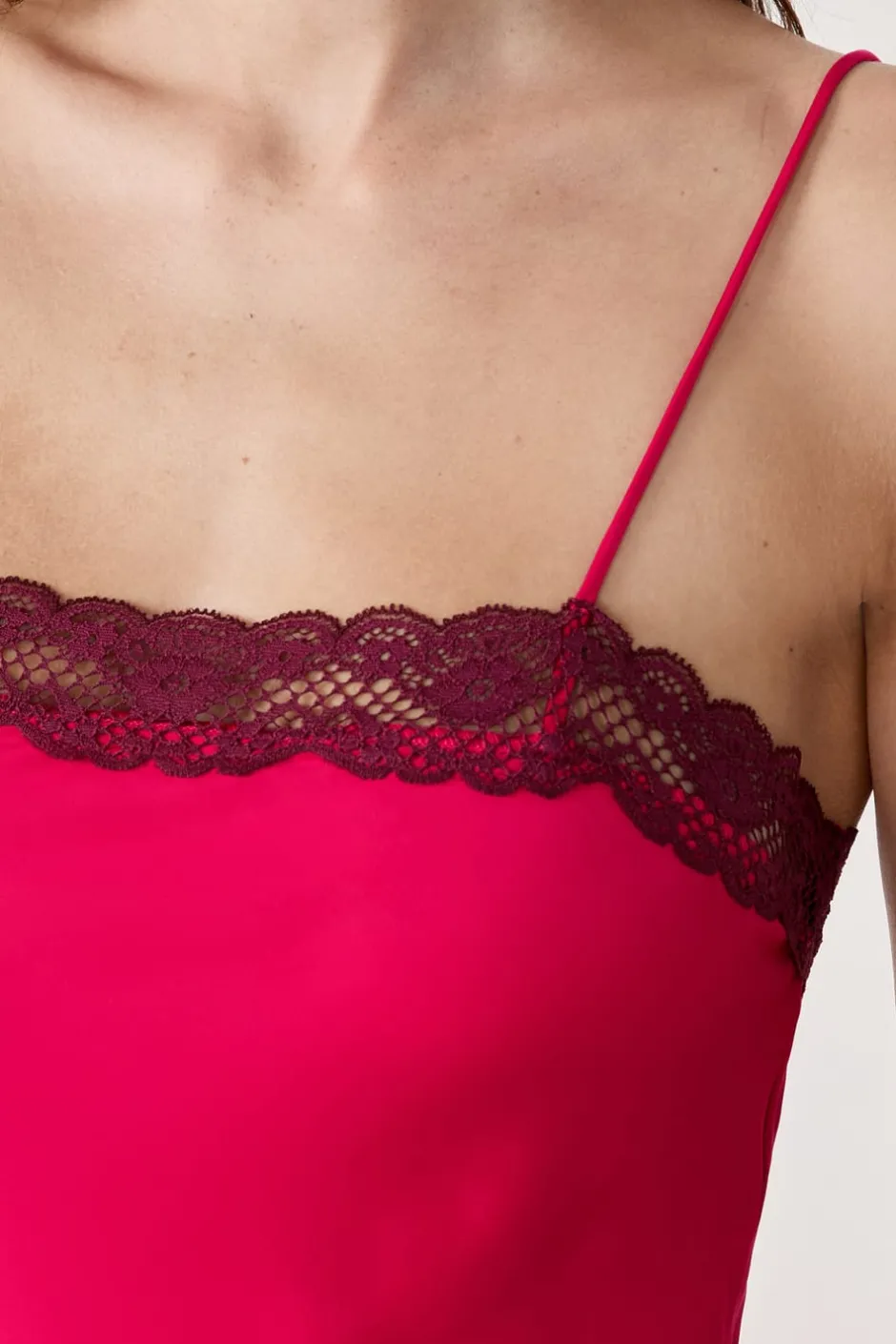 ETAM Camisones De Tirantes|Los Pijamas Más Responsables|Camisón satinado PETUNIA
