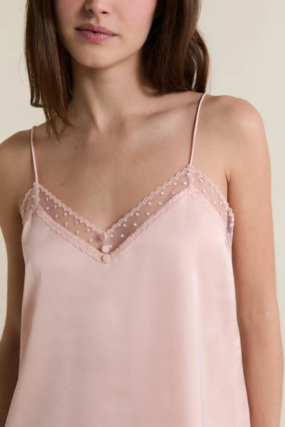 ETAM Los Pijamas Más Responsables|Partes De Arriba De Pijama|Caraco satiné avec détails brodés ROSE POUDRE
