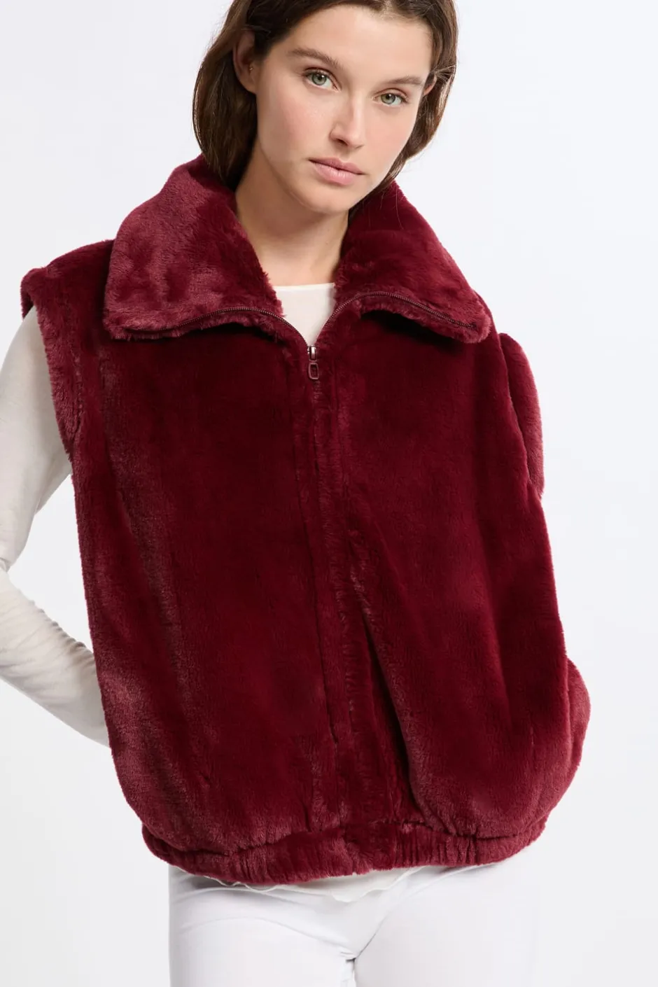 ETAM Homewear|Los Pijamas Más Responsables|Chaleco sin mangas con efecto polar BURDEOS GRANATE