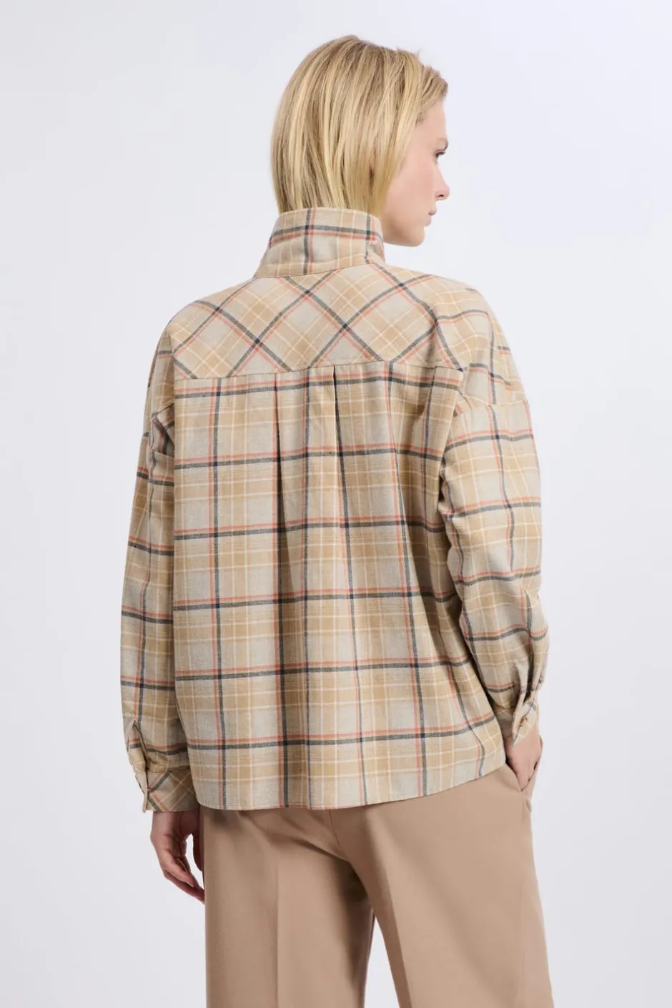 ETAM Camisas Fluidas|Camisas Chic|Chemise avec détail à nouer avec coton BEIGE