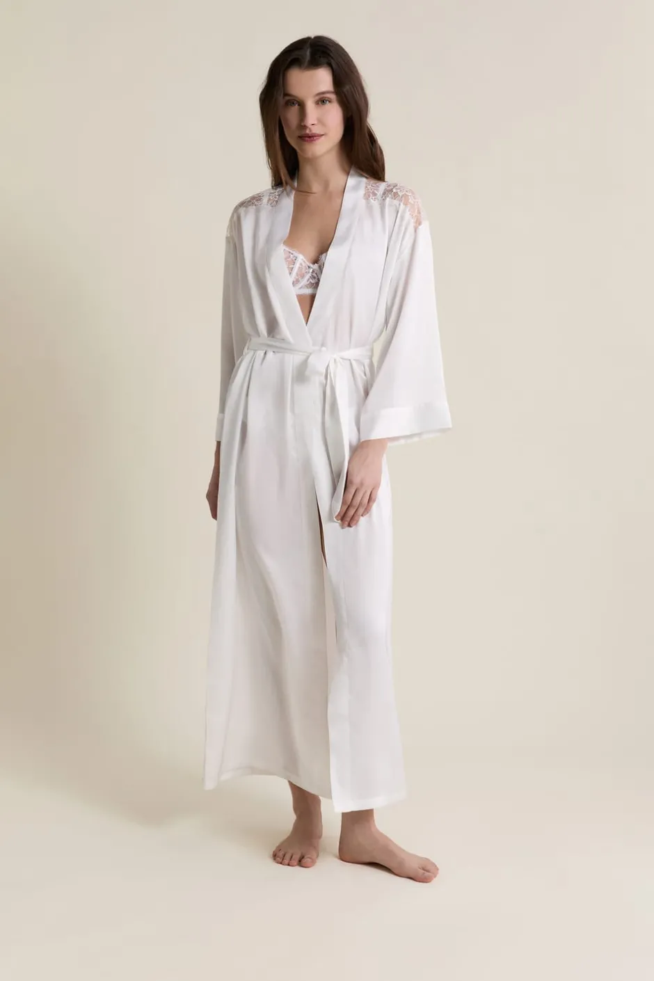 ETAM Los Pijamas Más Responsables|Pijamas Para Novias|Déshabillé long satiné avec ceinture BLANC