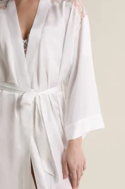 ETAM Los Pijamas Más Responsables|Pijamas Para Novias|Déshabillé long satiné avec ceinture BLANC