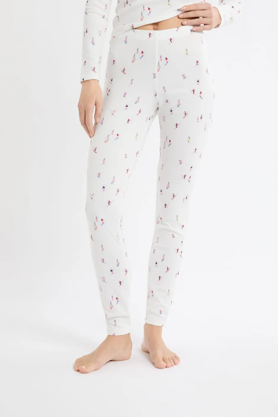 ETAM Los Pijamas Más Responsables|Partes De Abajo De Pijama|Leggings de pijama con motivos de esquiadores crudo