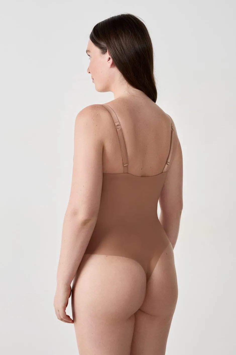 ETAM Bodys|Sujetadores Talla Grande: Copas D-G|Moldeador - Fuerte sujeción ROSA NUDE