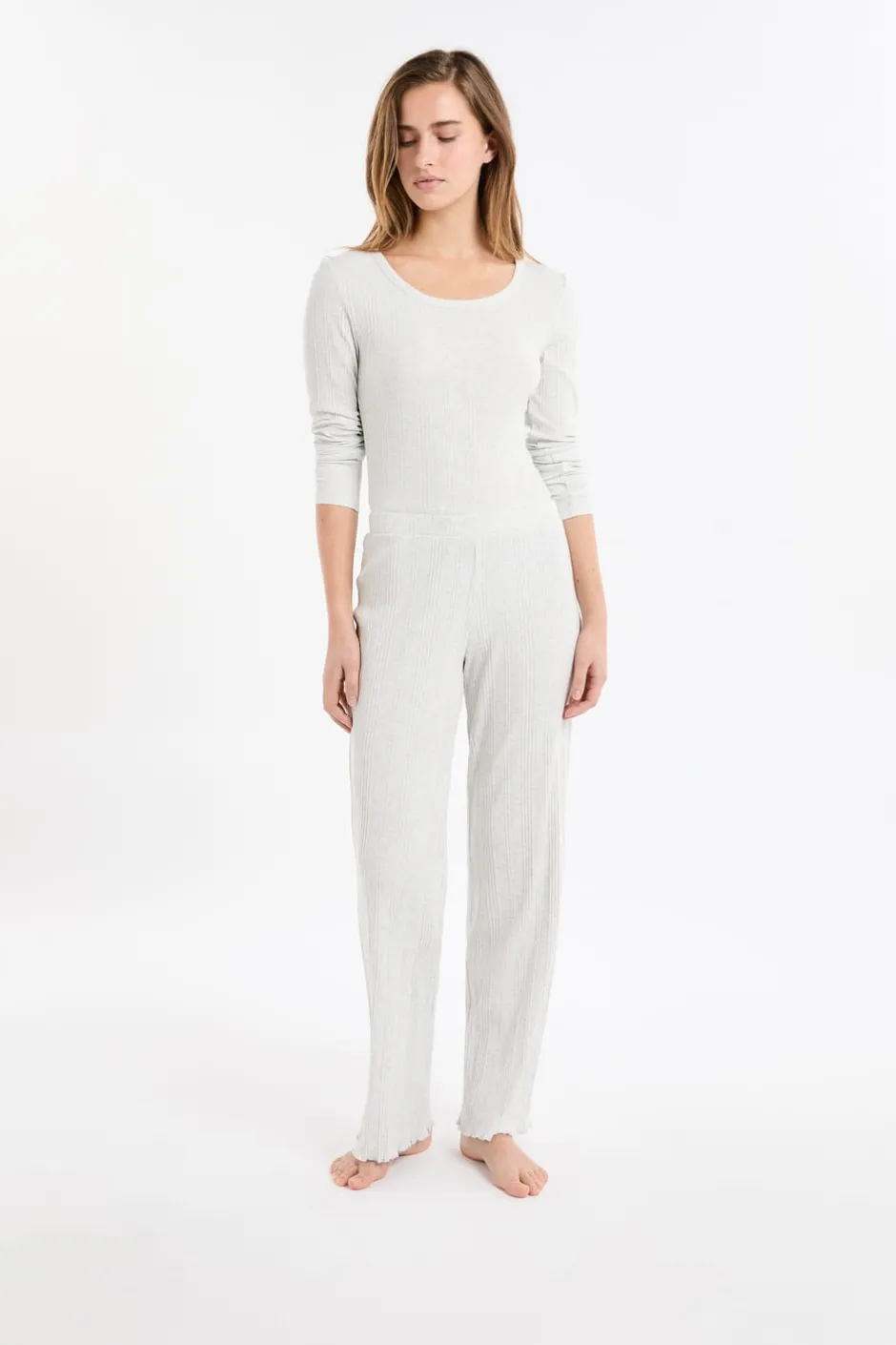 ETAM Homewear|Pijamas Esenciales|Pantalón de pijama recto de algodón acanalado GRIS