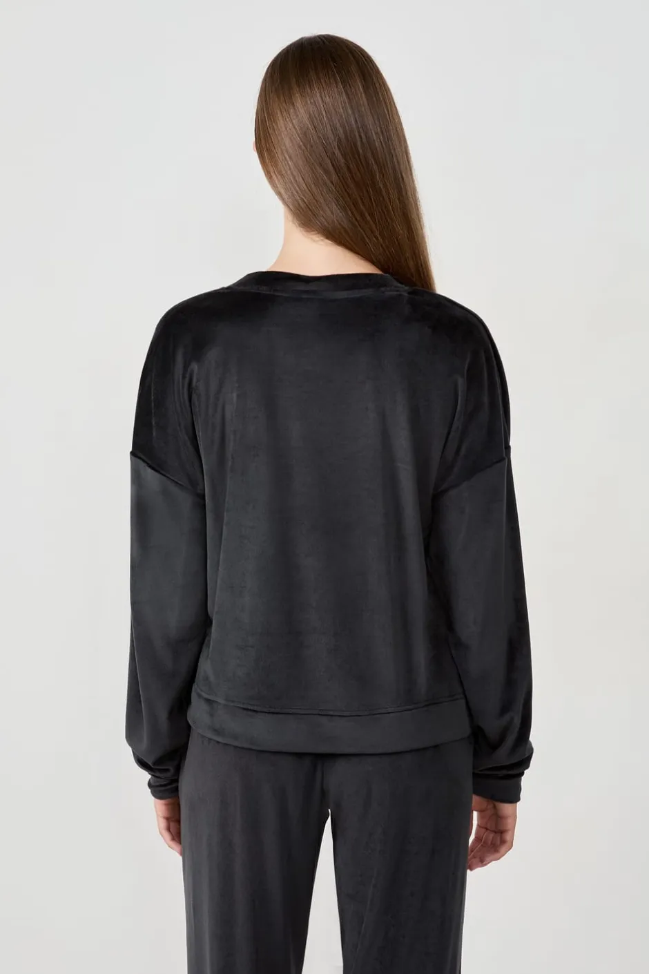 ETAM Homewear|Pijamas Calentitos|Pijama de terciopelo sudadera NEGRO
