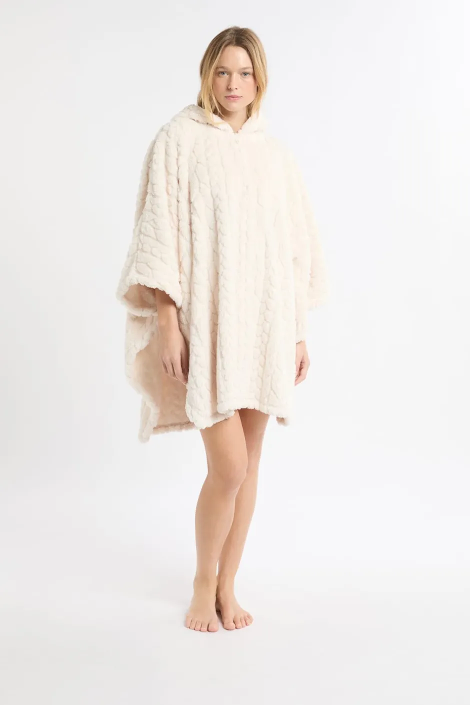 ETAM Pijamas Calentitos|Ponchos, Sudaderas Y Chaquetas|Poncho con mangas 3/4 CRUDO