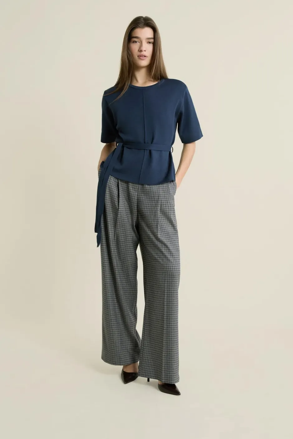 ETAM Cuello Redondo|Jerséis|Pull manches courtes ceinturée ENCRE