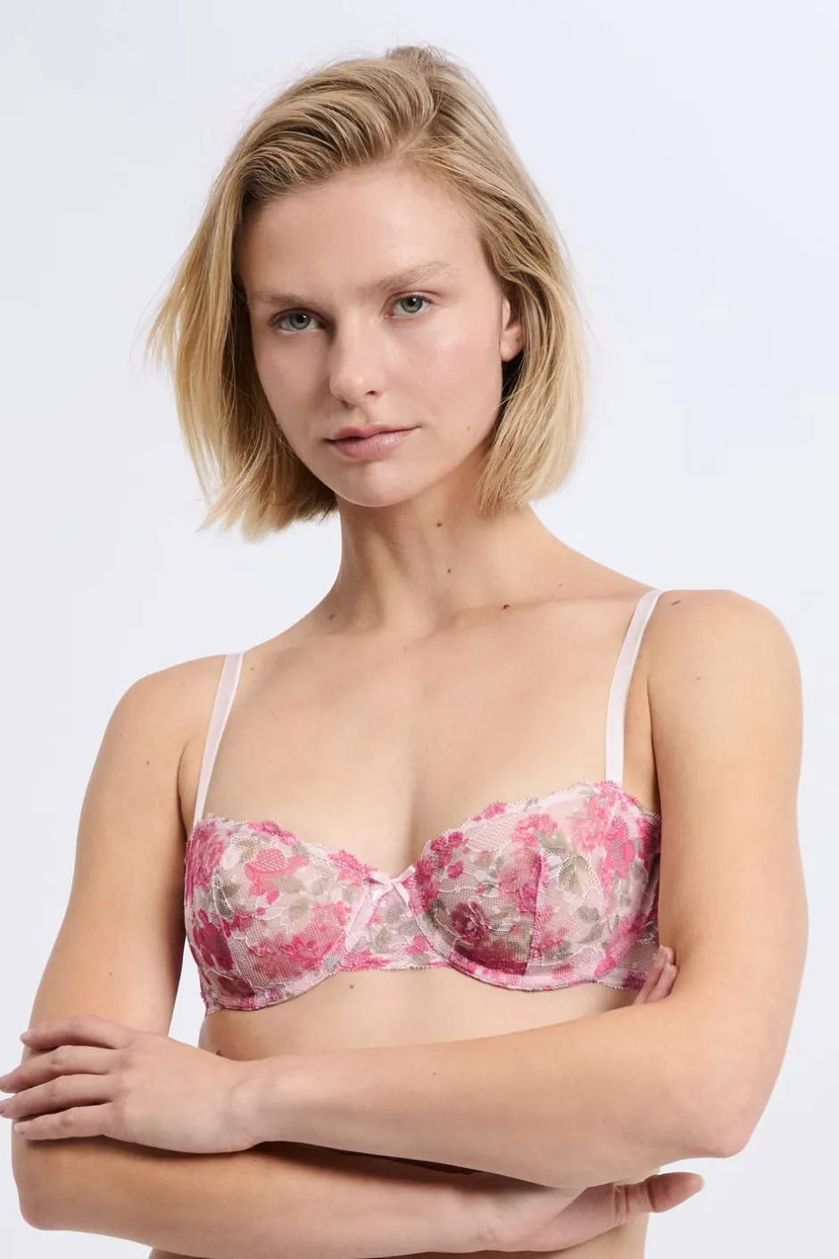ETAM Sujetadores De Encaje|Balconette|Soutien-gorge N.9 - Balconnet en dentelle avec fleurs ROSE