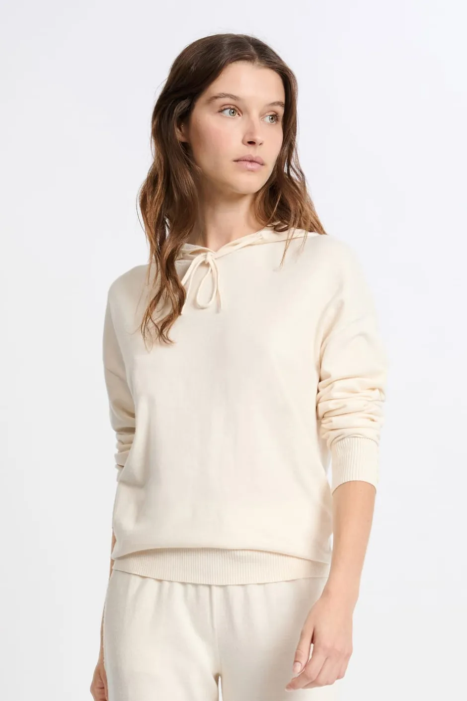 ETAM Homewear|Los Pijamas Más Responsables|Sudadera con capucha CRUDO