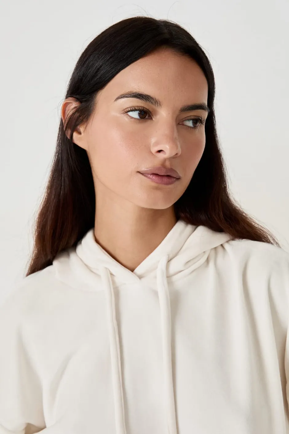ETAM Homewear|Pijamas Calentitos|Sudadera con capucha efecto terciopelo ECRU