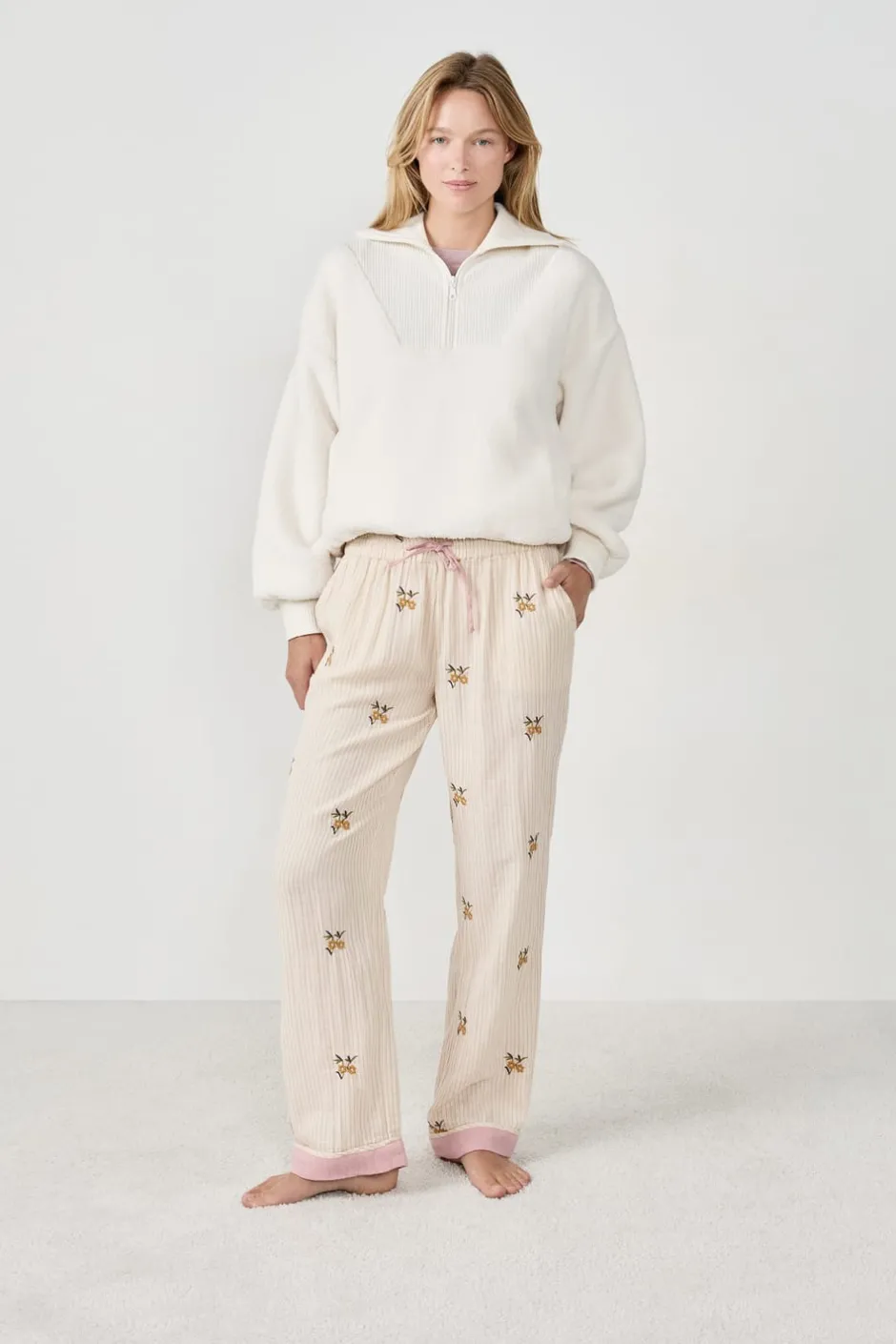 ETAM Ponchos, Sudaderas Y Chaquetas|Partes De Arriba De Pijama|Sudadera con cremallera ECRU
