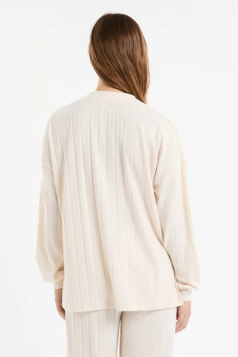 ETAM Homewear|Los Pijamas Más Responsables|Sudadera de pijama con cuello redondo crudo