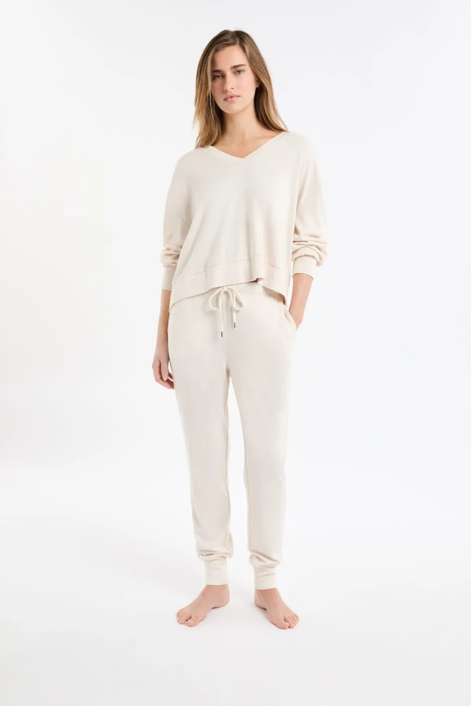 ETAM Ponchos, Sudaderas Y Chaquetas|Homewear|Sudadera de pijama con cuello en V BEIGE