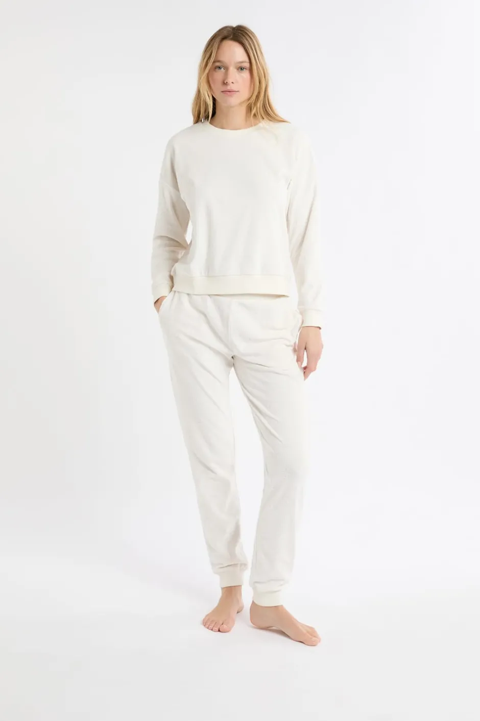 ETAM Los Pijamas Más Responsables|Ponchos, Sudaderas Y Chaquetas|Sudadera de pijama con estampado de estrellas crudo