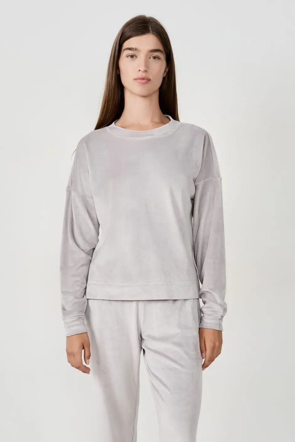 ETAM Homewear|Pijamas Calentitos|Sudadera de pijama de terciopelo GRIS