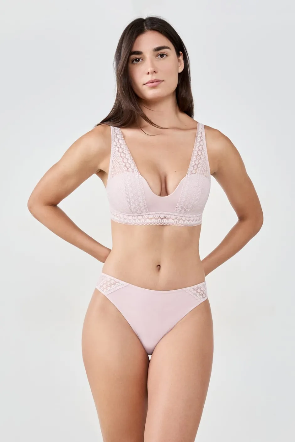 ETAM Sujetadores De Encaje|Sujetadores Talla Grande: Copas D-G|Sujetador bandeau foulard ROSA EMPOLVADO