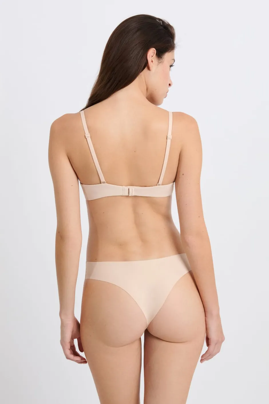 ETAM Sujetadores Invisibles|Sujetadores Deportivos·Sujetadores Invisibles|Sujetador Nº 2 - Push up escote pronunciado BLANCO ROTO