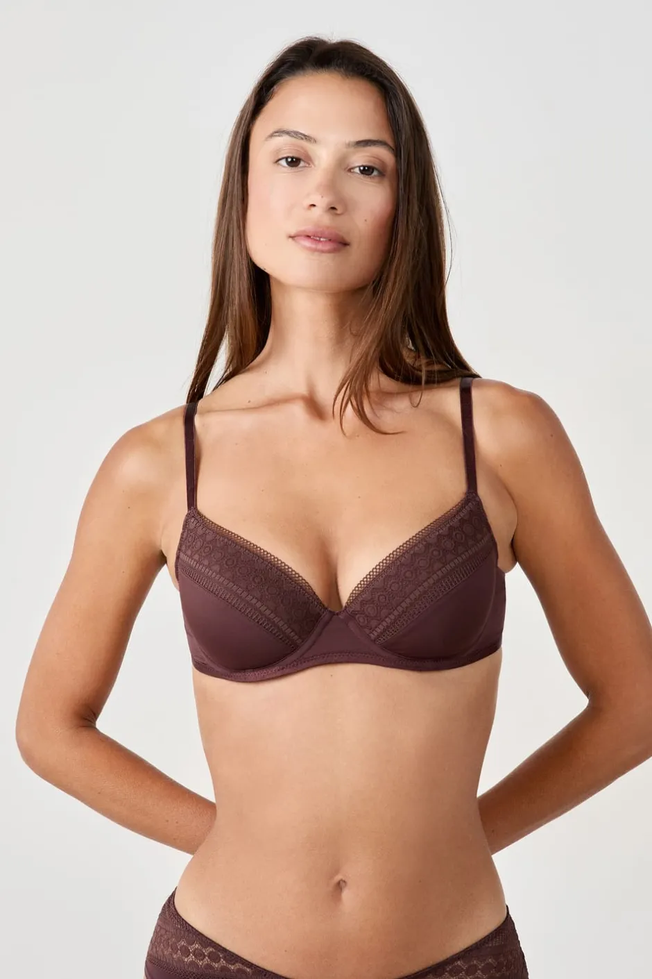 ETAM Lencería De Novia|Sujetadores De Encaje|Sujetador N.4 - Copa fina CHOCOLATE