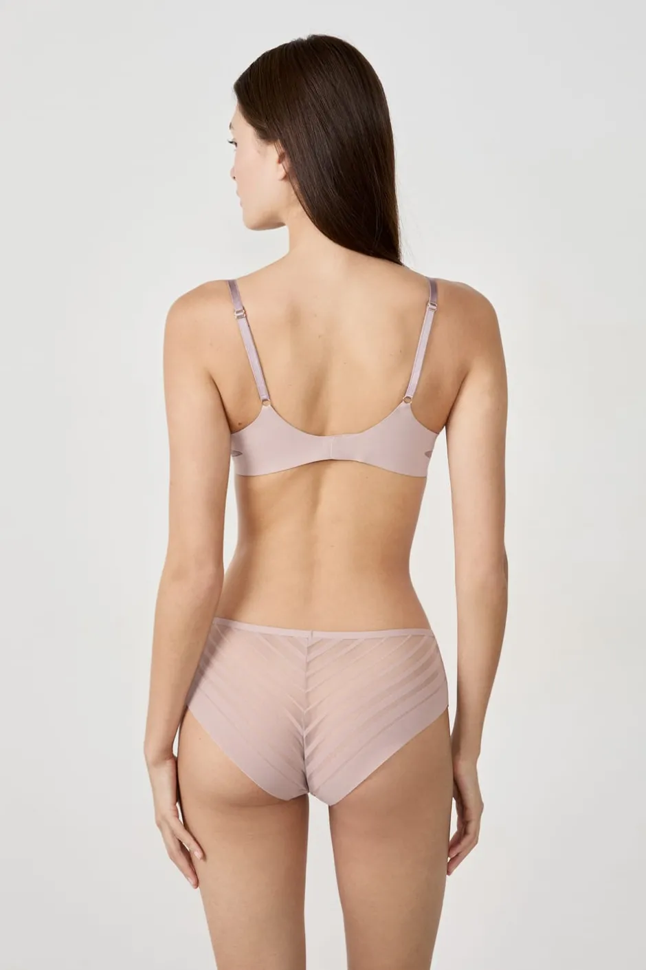 ETAM Sujetadores Invisibles|Sujetadores Deportivos·Sujetadores Invisibles|Sujetador N.2 - Push-up escotado TAUPE