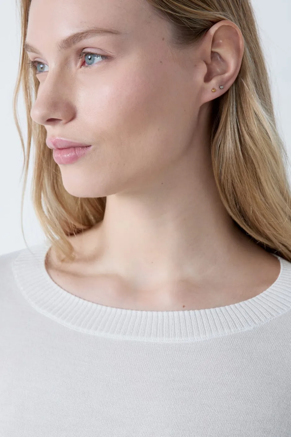 ETAM Básicos|Cuello Redondo|Suéter cuello redondo BLANCO