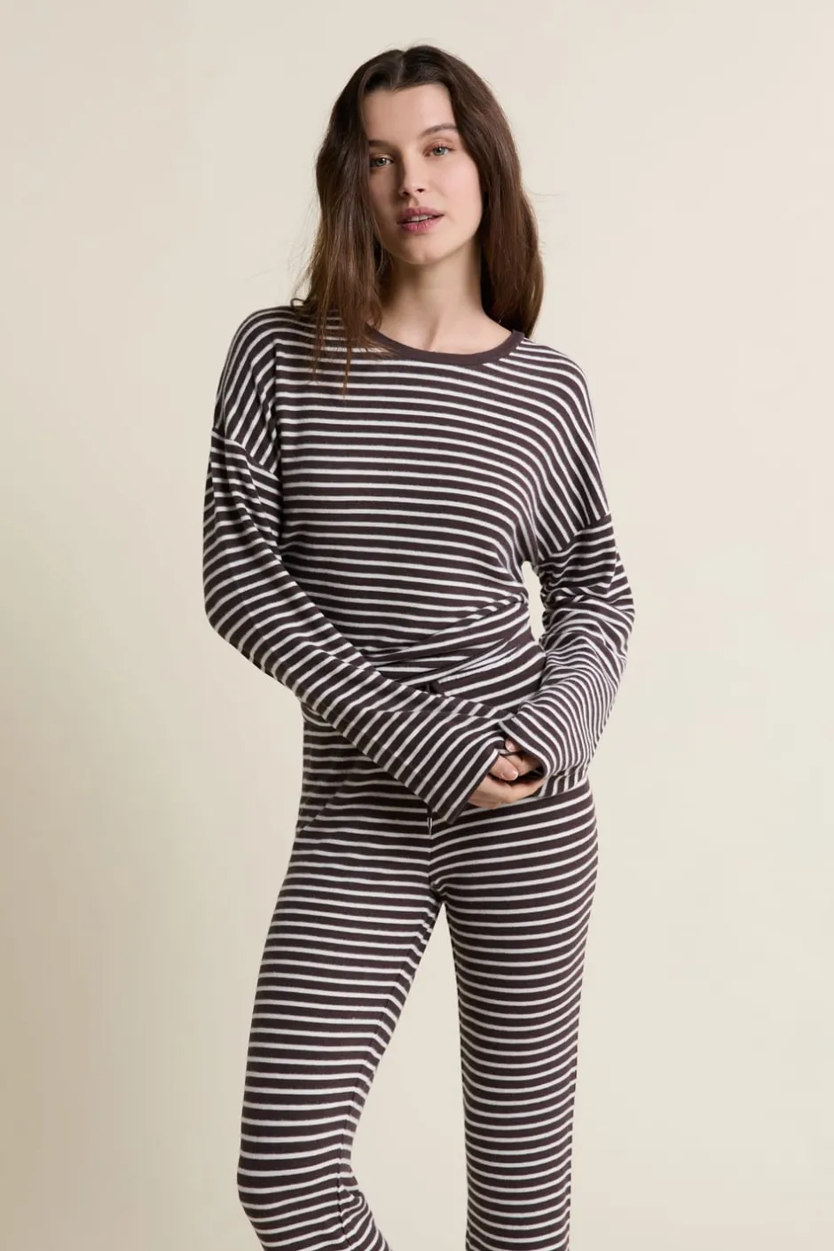 ETAM Homewear|Los Pijamas Más Responsables|Sweatshirt de pyjama à rayures CHOCOLAT
