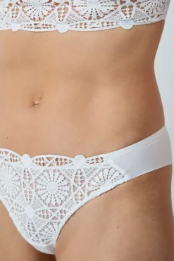 ETAM Tanga Brasileño|Tanga bordado BLANCO