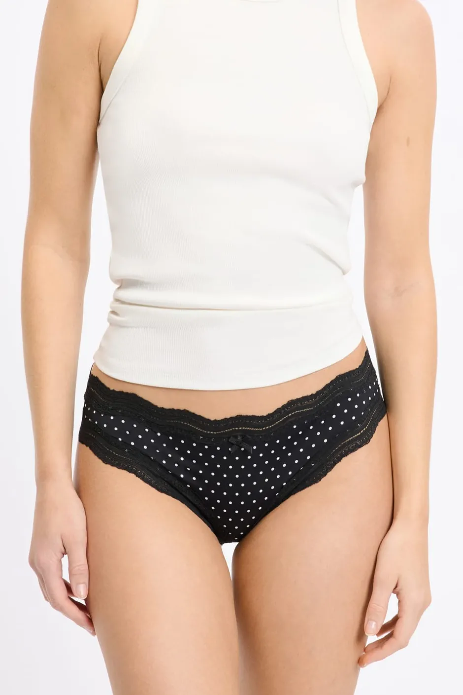 ETAM Tanga Brasileño|Braguitas Party|Tanga con bordes de encaje de microfibra IMP FD NEGRO