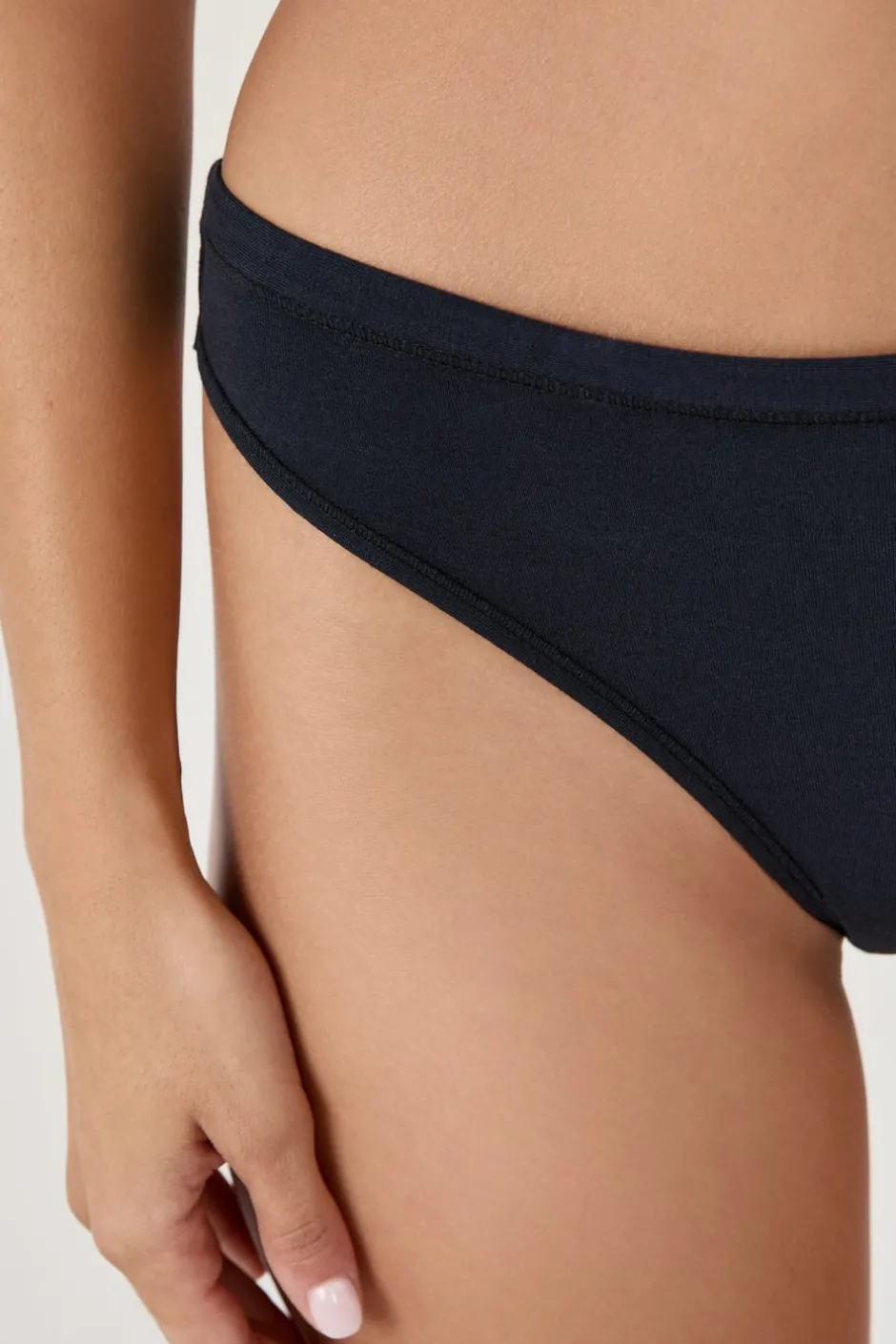 ETAM Tanga Brasileño|Tanga de algodón NEGRO