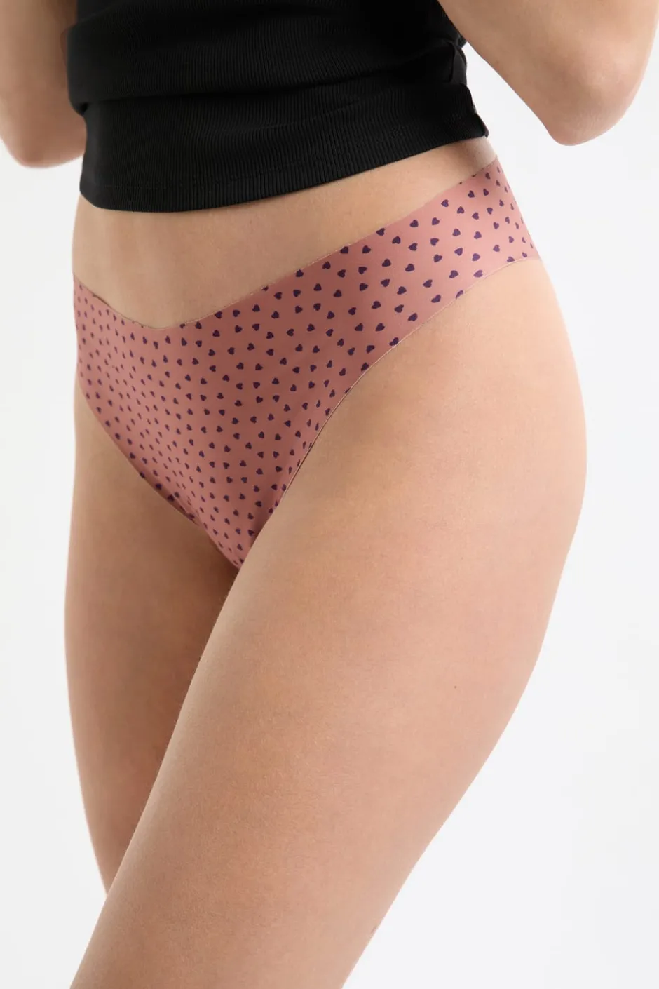 ETAM Tanga Brasileño|Braguitas Party|Tanga de microfibra sin costuras con motivos de corazones MARRÓN