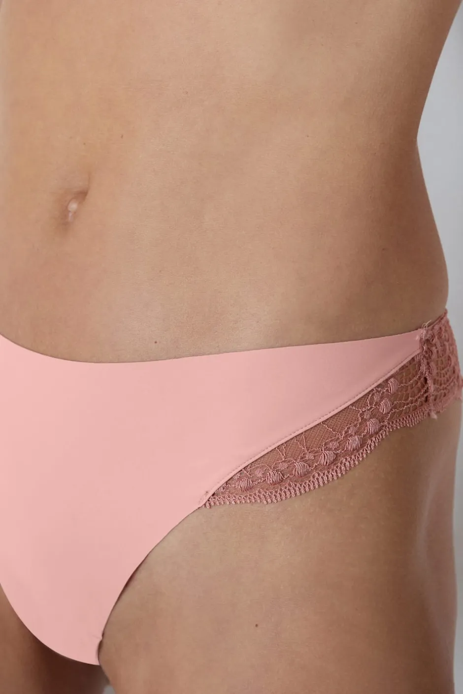 ETAM Tanga|Tanga de microfibra y encaje ROSA