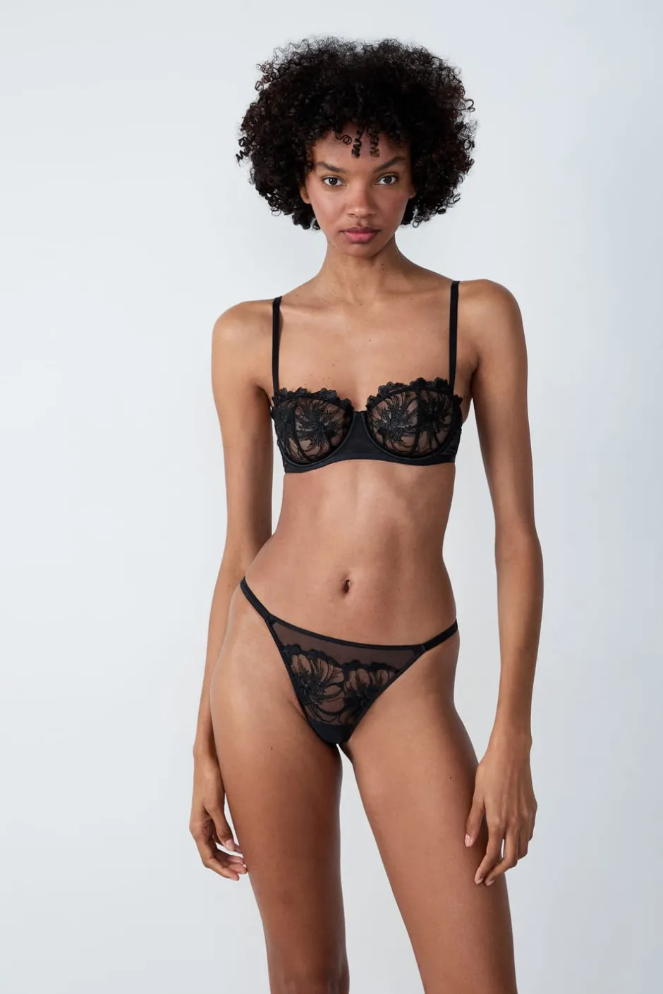 ETAM Tanga|Tanga de tul bordado NEGRO