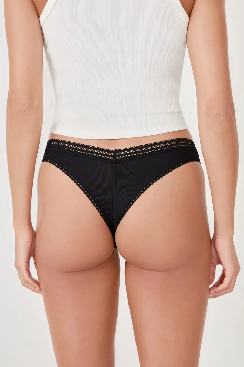 ETAM Tanga Brasileño|Braguitas Party|Tanga en V de microfibra y encaje NEGRO
