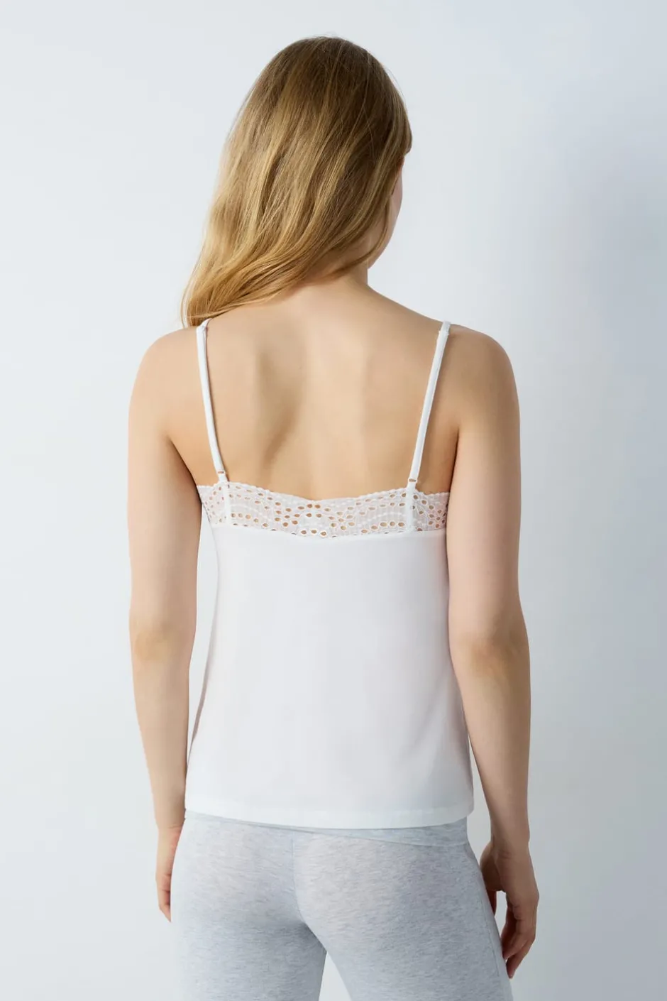 ETAM Partes De Arriba De Pijama|Los Pijamas Más Responsables|Top de modal con escote de encaje BLANCO