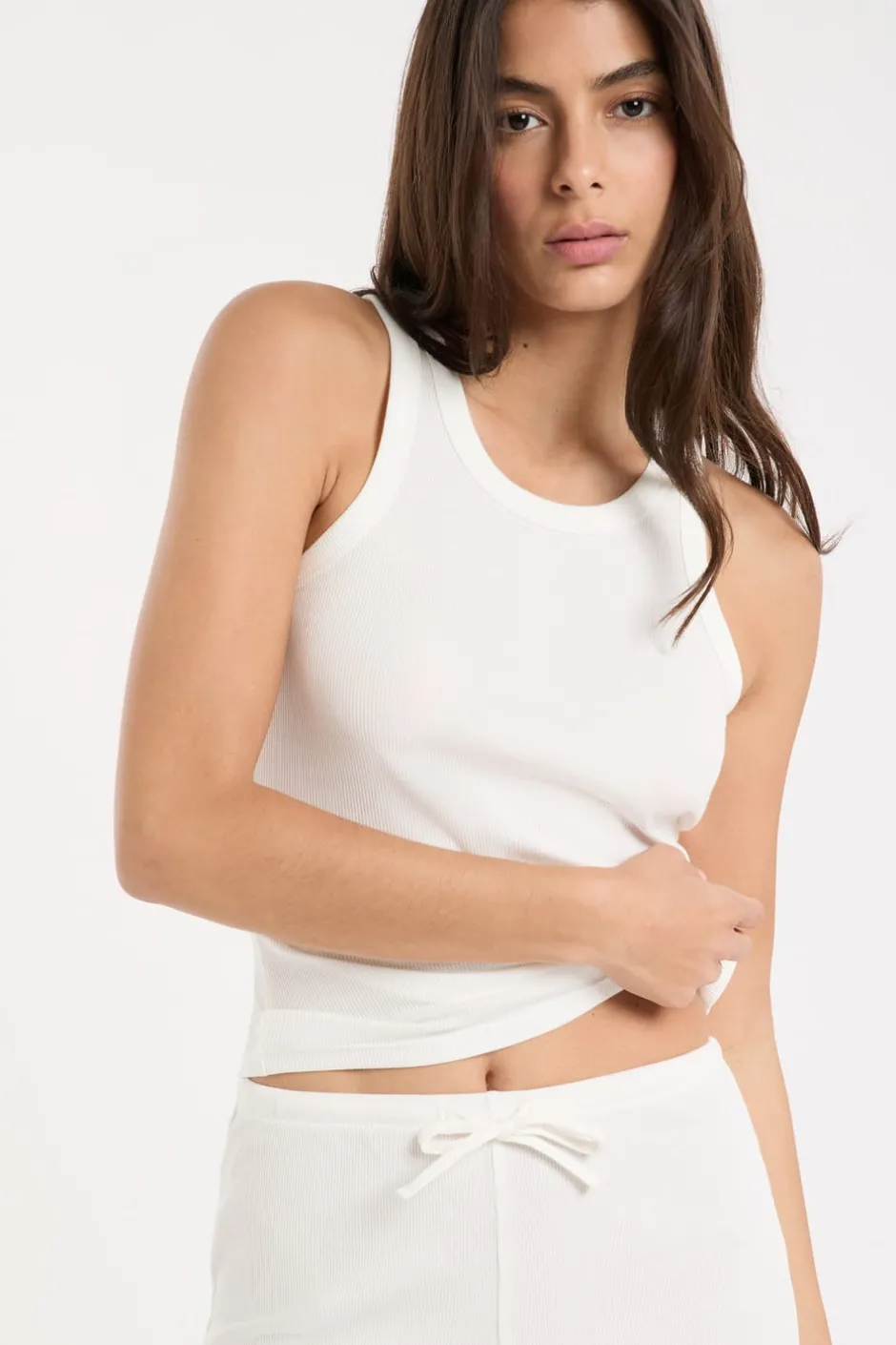 ETAM Los Pijamas Más Responsables|Pijamas Esenciales|Top de pijama de cuello redondo con algodón BLANCO