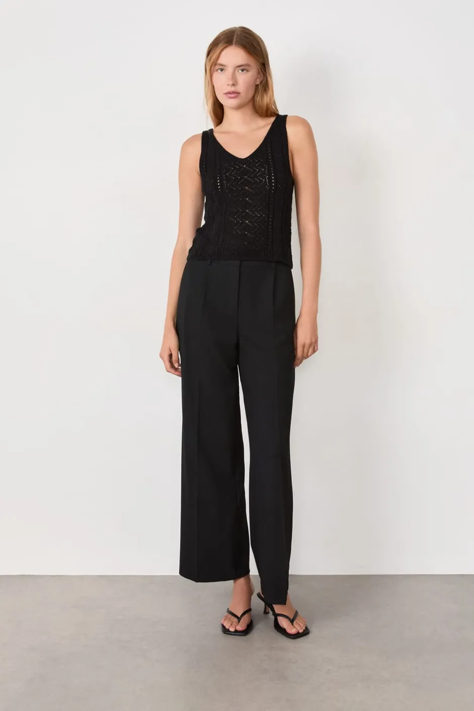 ETAM Sin Mangas|Cuello En V|Top de tirantes de punto NEGRO