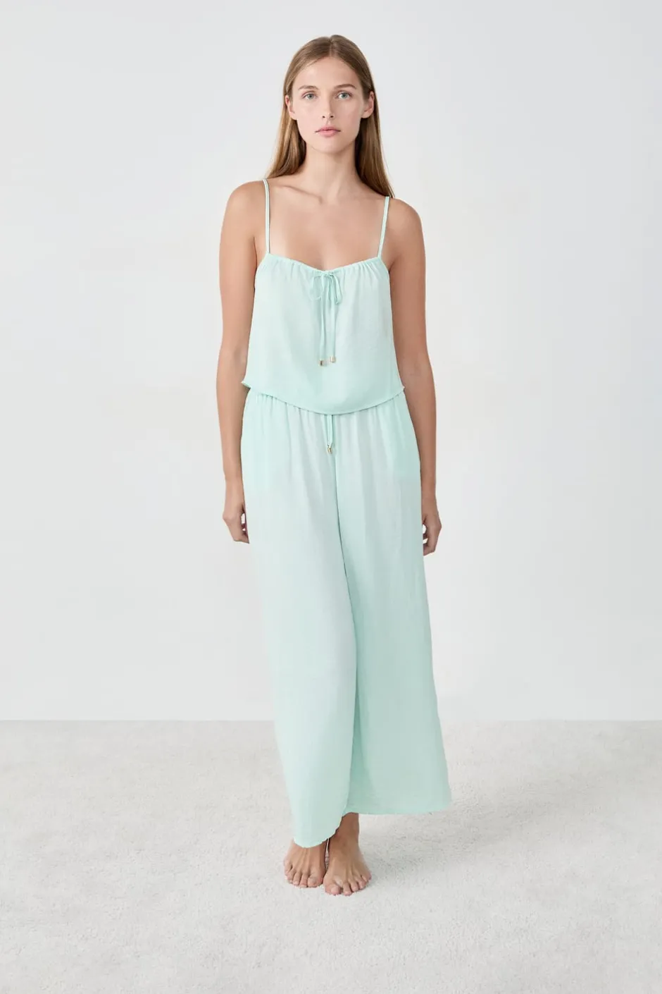 ETAM Partes De Arriba De Pijama|Top satinado con tirantes CELADÓN