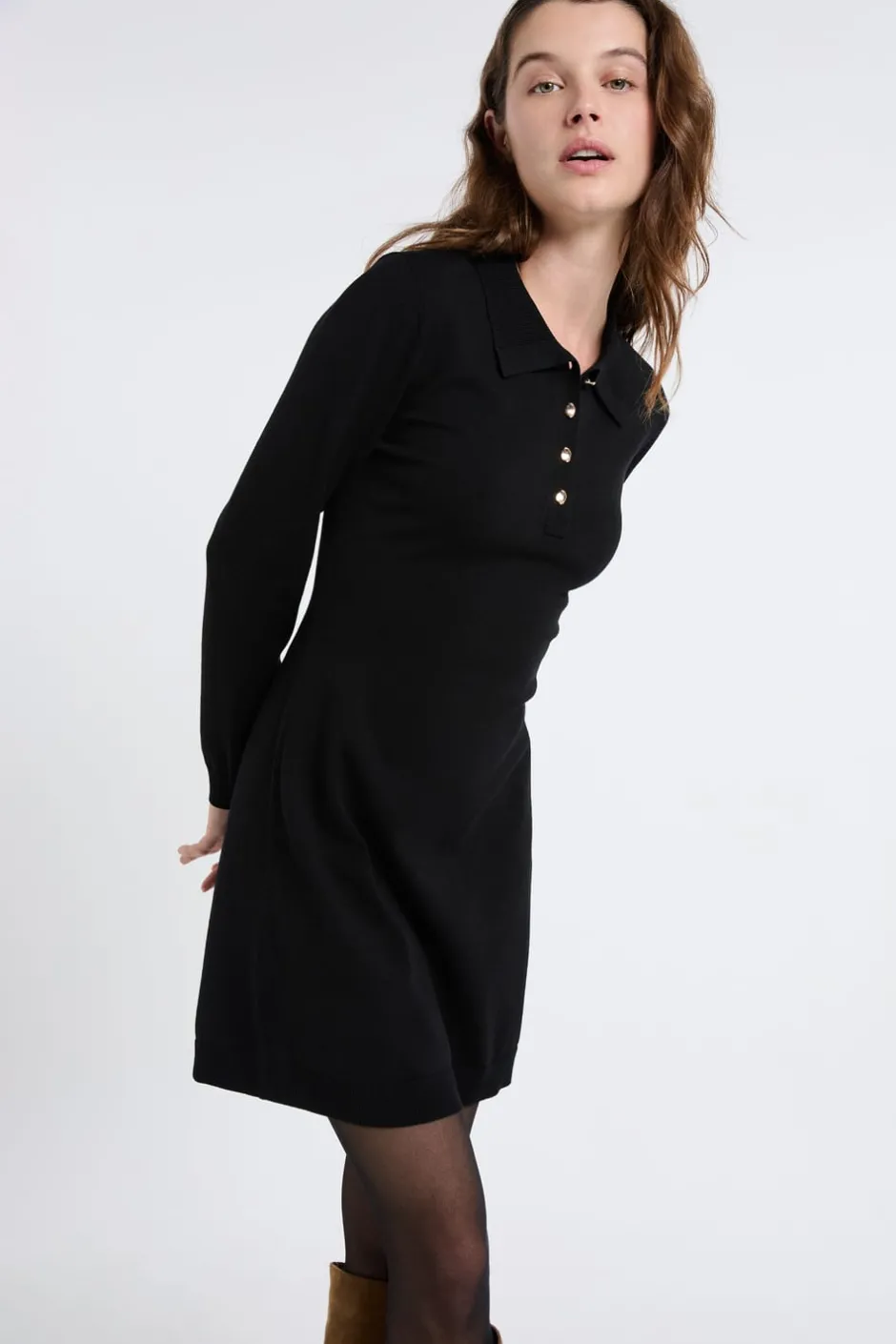 ETAM Vestidos Cortos|Vestidos Lisos|Vestido de manga larga con botones dorados NEGRO