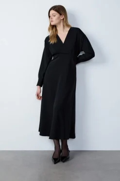 ETAM Vestidos Largos|Vestidos Lisos|Vestido largo y vaporoso NEGRO